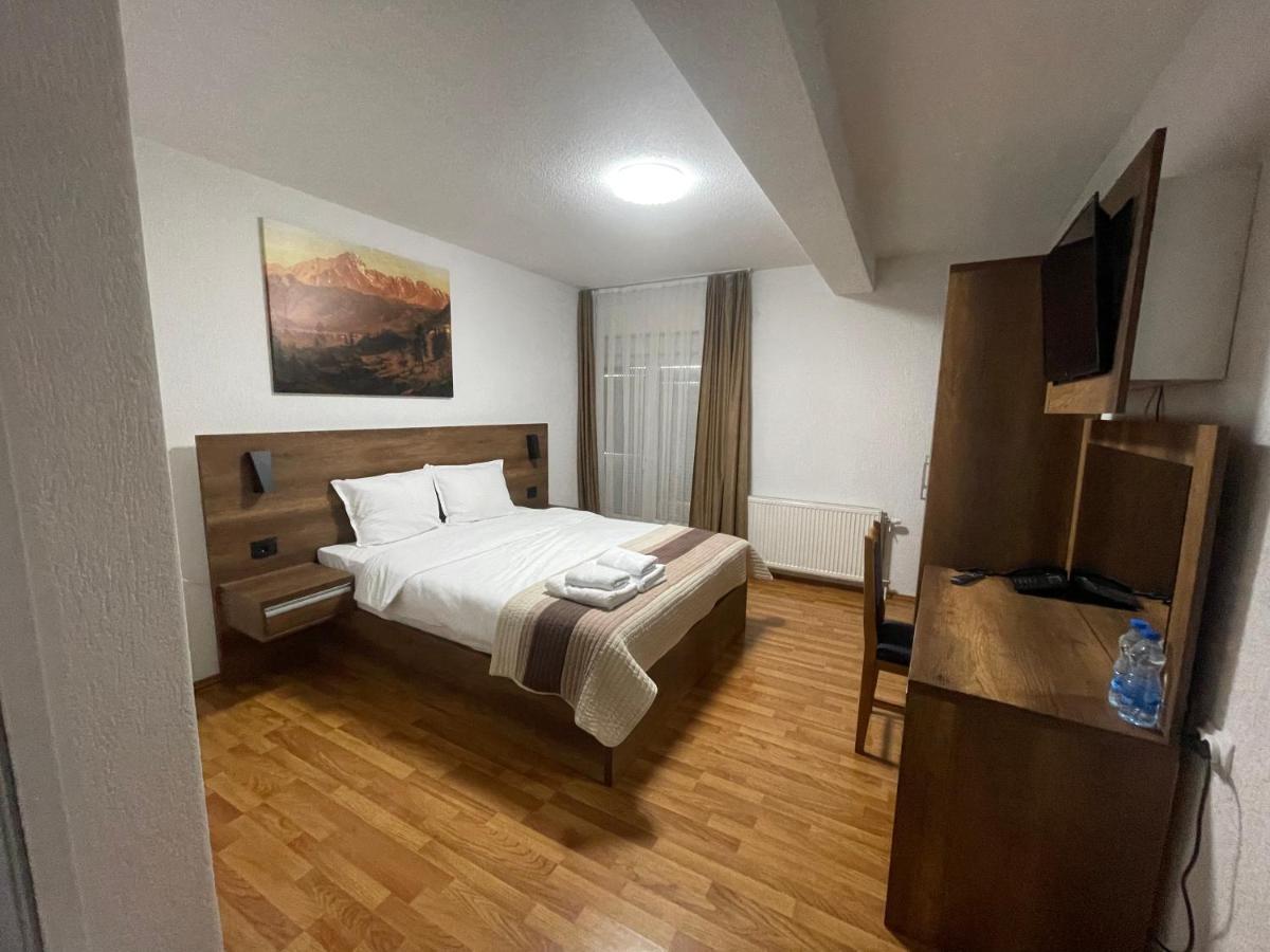 Bici Resort Dobrosin Extérieur photo